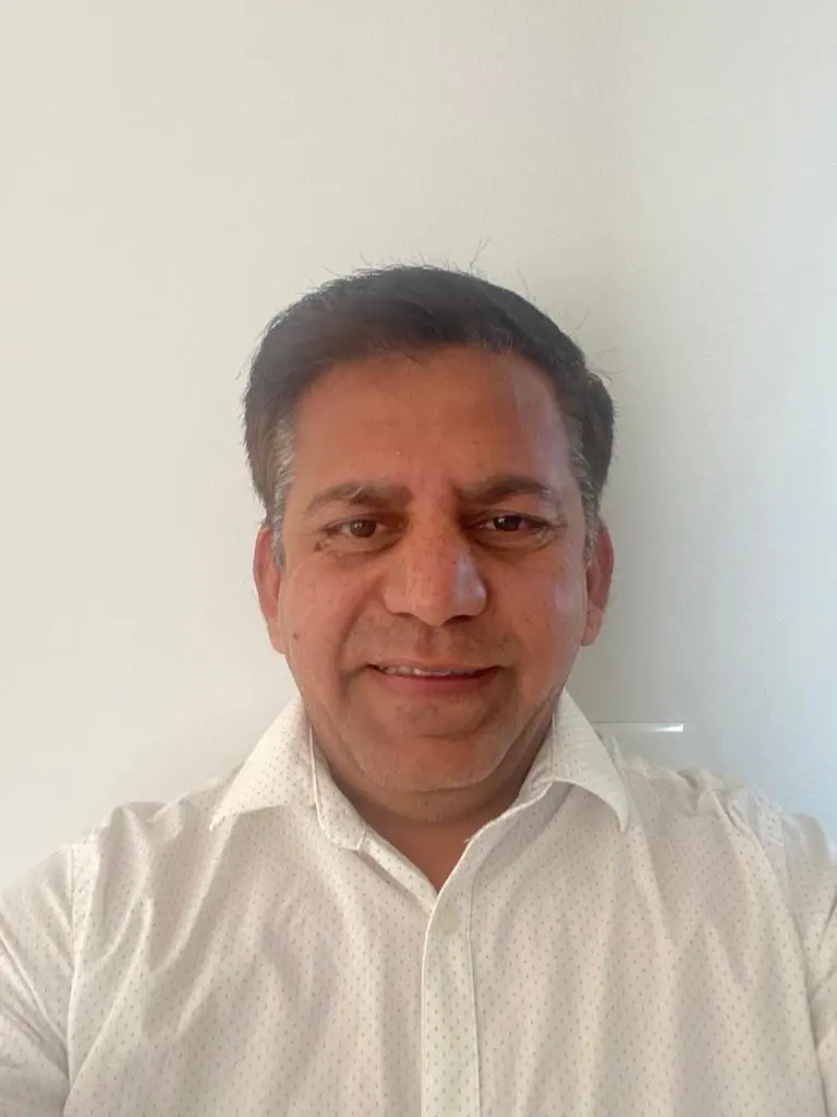 Deepak Kumar, driving instructor